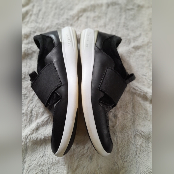 Cole Haan Gray Black Grand OS Ella Studio Lightweight Slip On Sneakers zise 10B - Picture 4 of 14